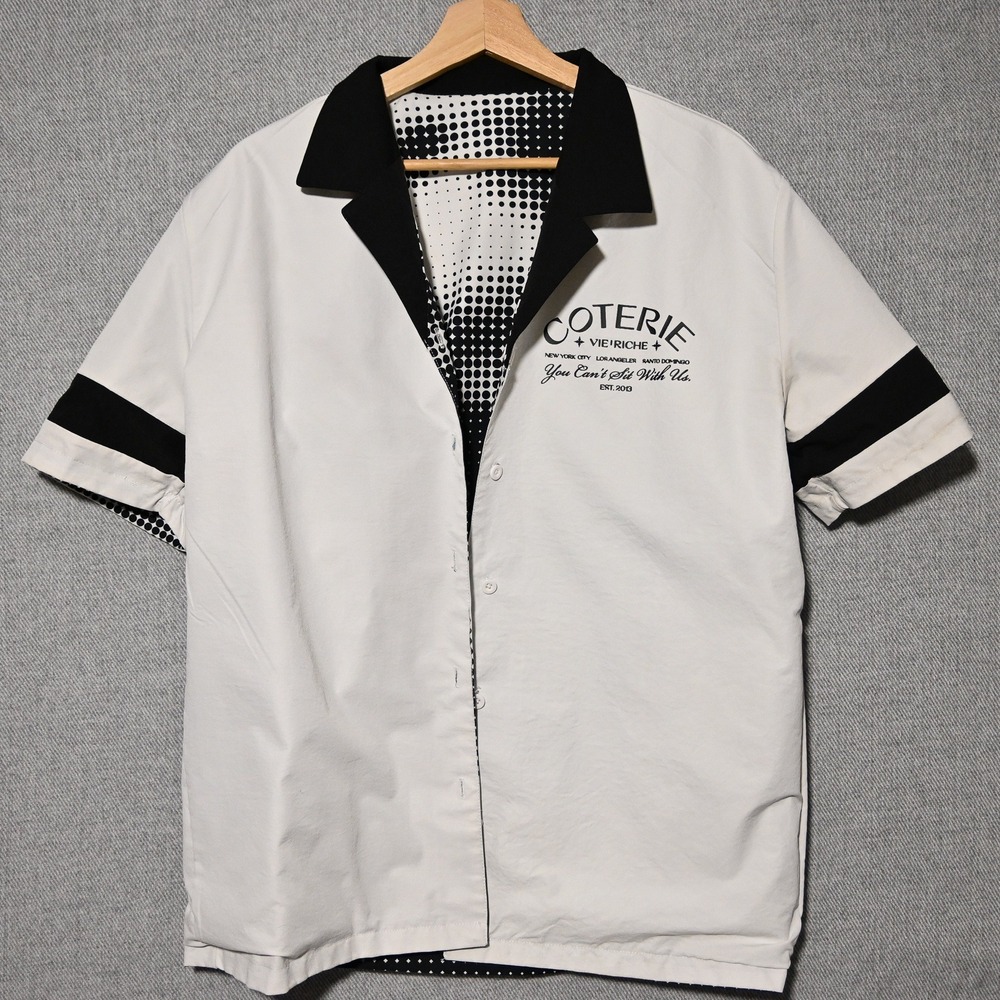 Vie + Riche Coterie Button Up Mens Halftone Graphic M White Black
